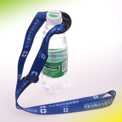 廠家專業(yè)定制水壺掛繩、飲料瓶掛帶與手機飾品——纖芊織帶工藝廠