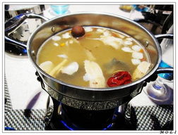 港鼎匯時(shí)尚火鍋 一鍋煮盡人間煙火，品味燜鍋新時(shí)尚